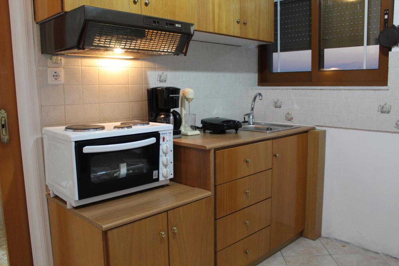 Vakis Apartments 2 Romanon Экстерьер фото